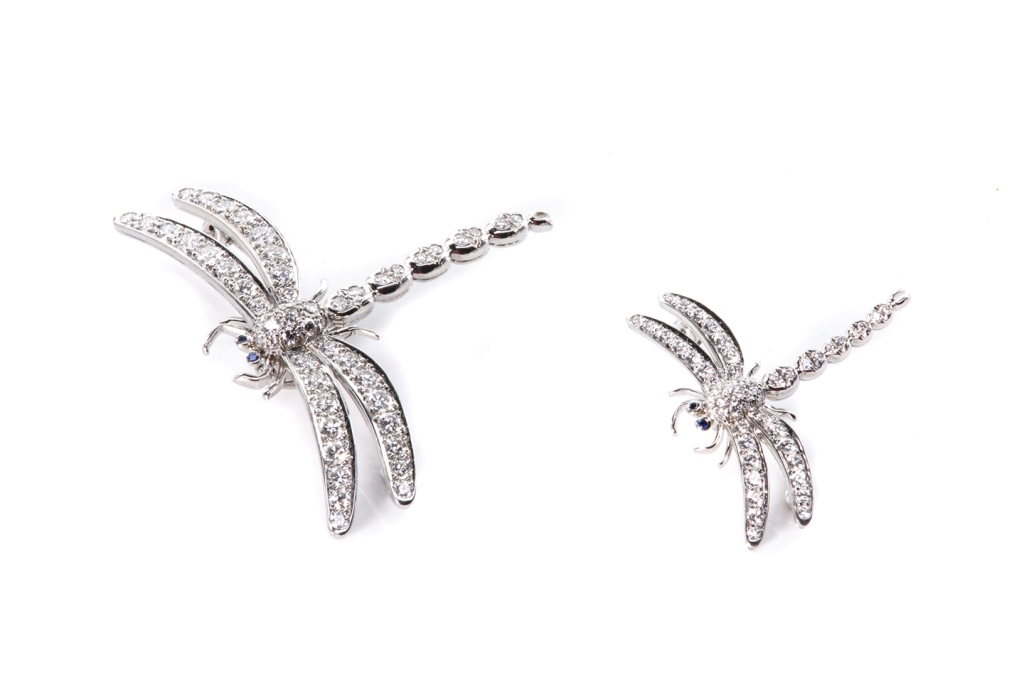 TIFFANY & CO. DRAGONFLY BROOCH SET 18g | A.H. Wilkens